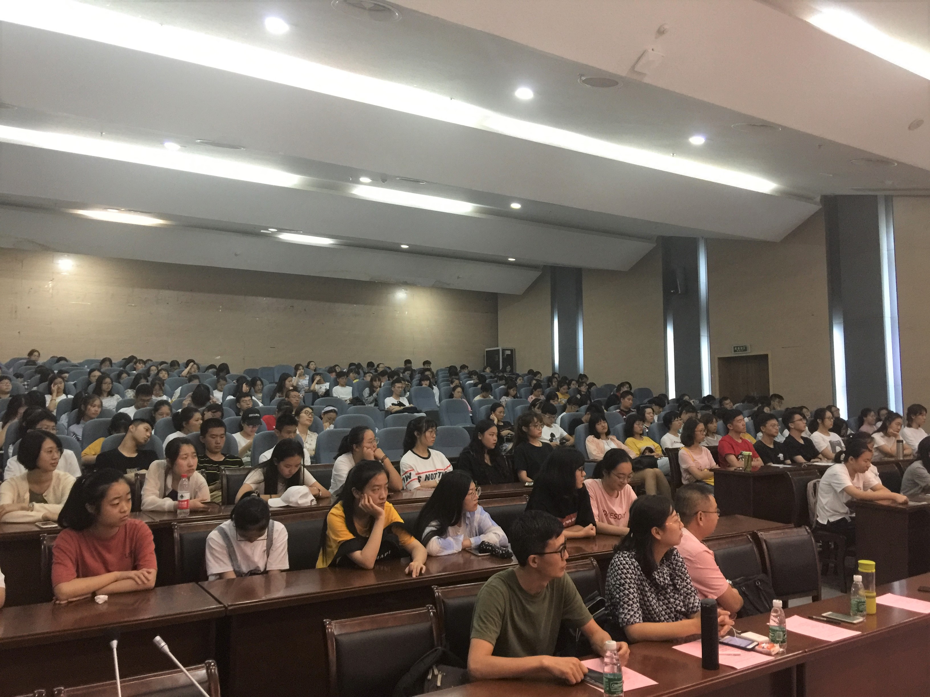 1536939263440439.jpg 1536939263440439.jpg