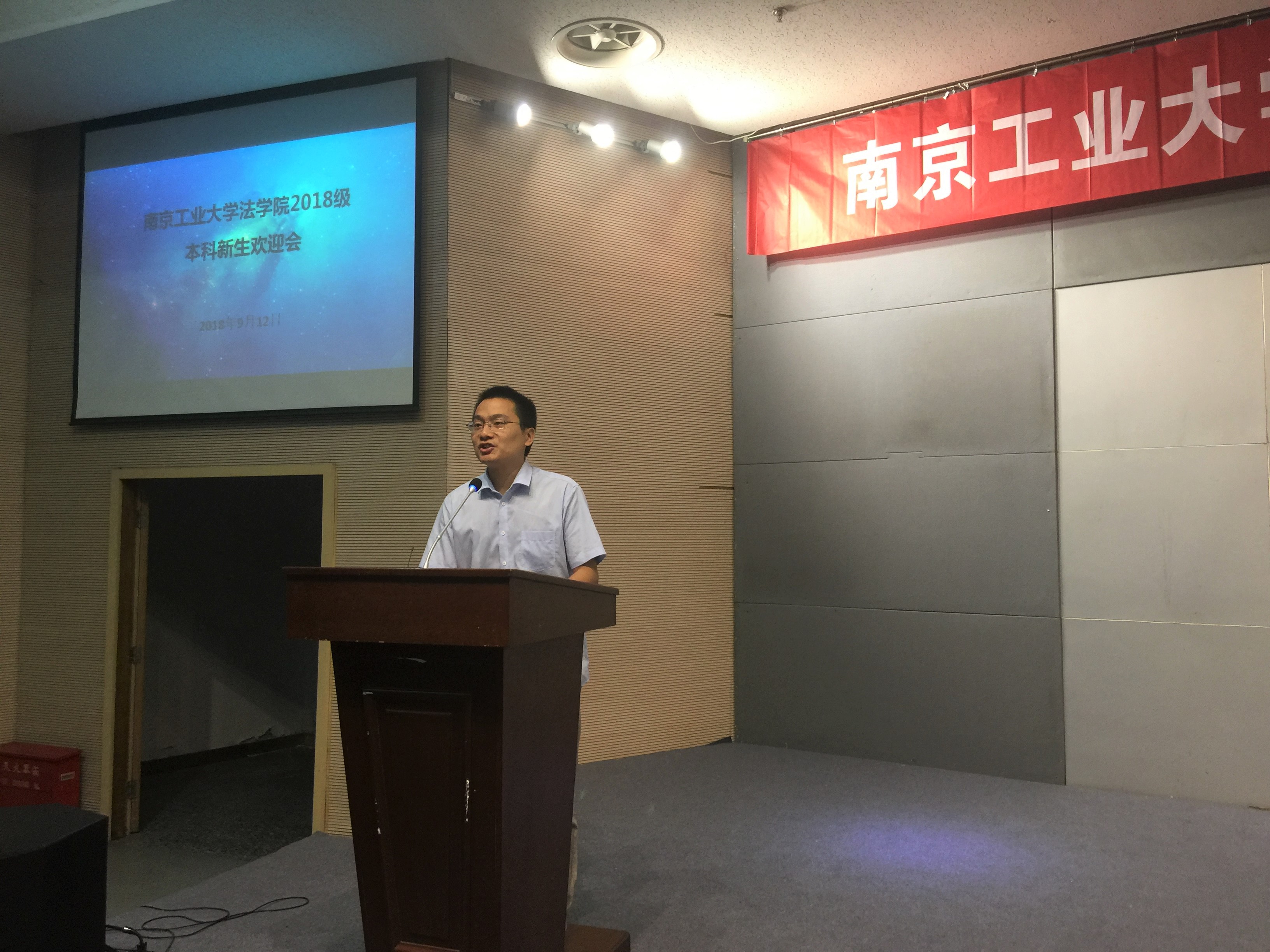 1536939212915032.jpg 1536939212915032.jpg